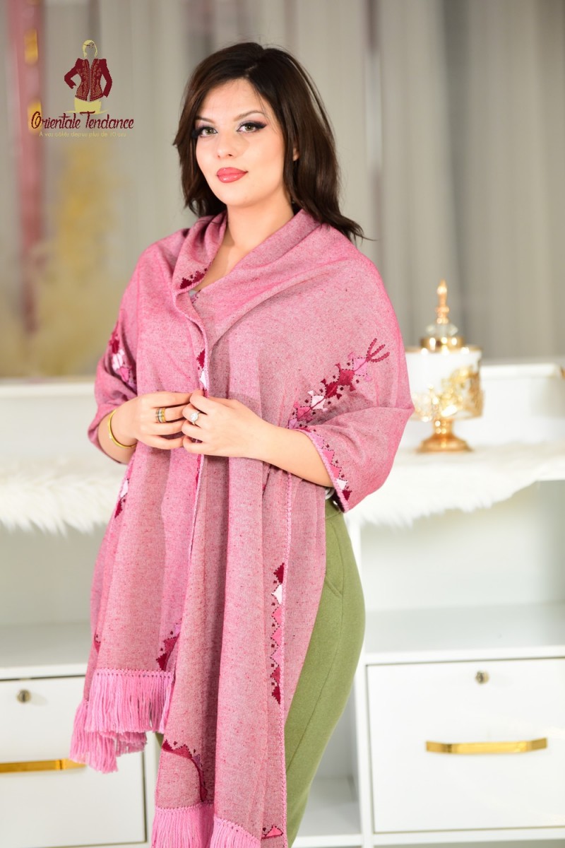 Traditional shawl for women online sale