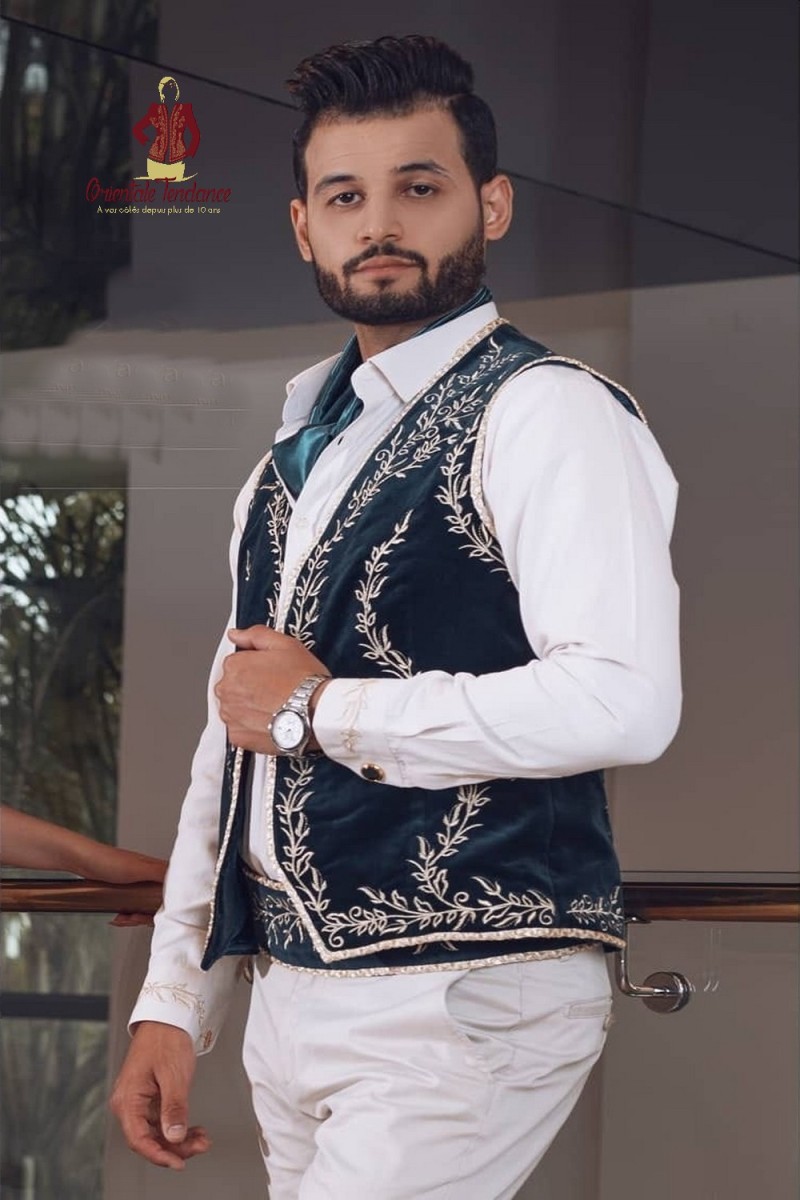 Gilet Karakou homme en velours collection 2024